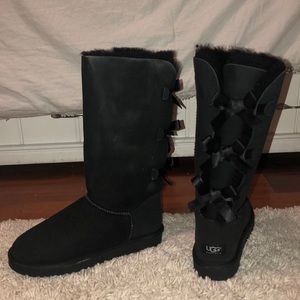UGG Women’s Black Bailey Bow Boots